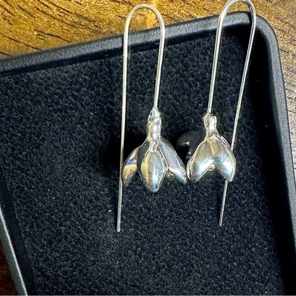 Anthropologie Earrings Flower silver Plated Steel Drop Dangle Magnolia